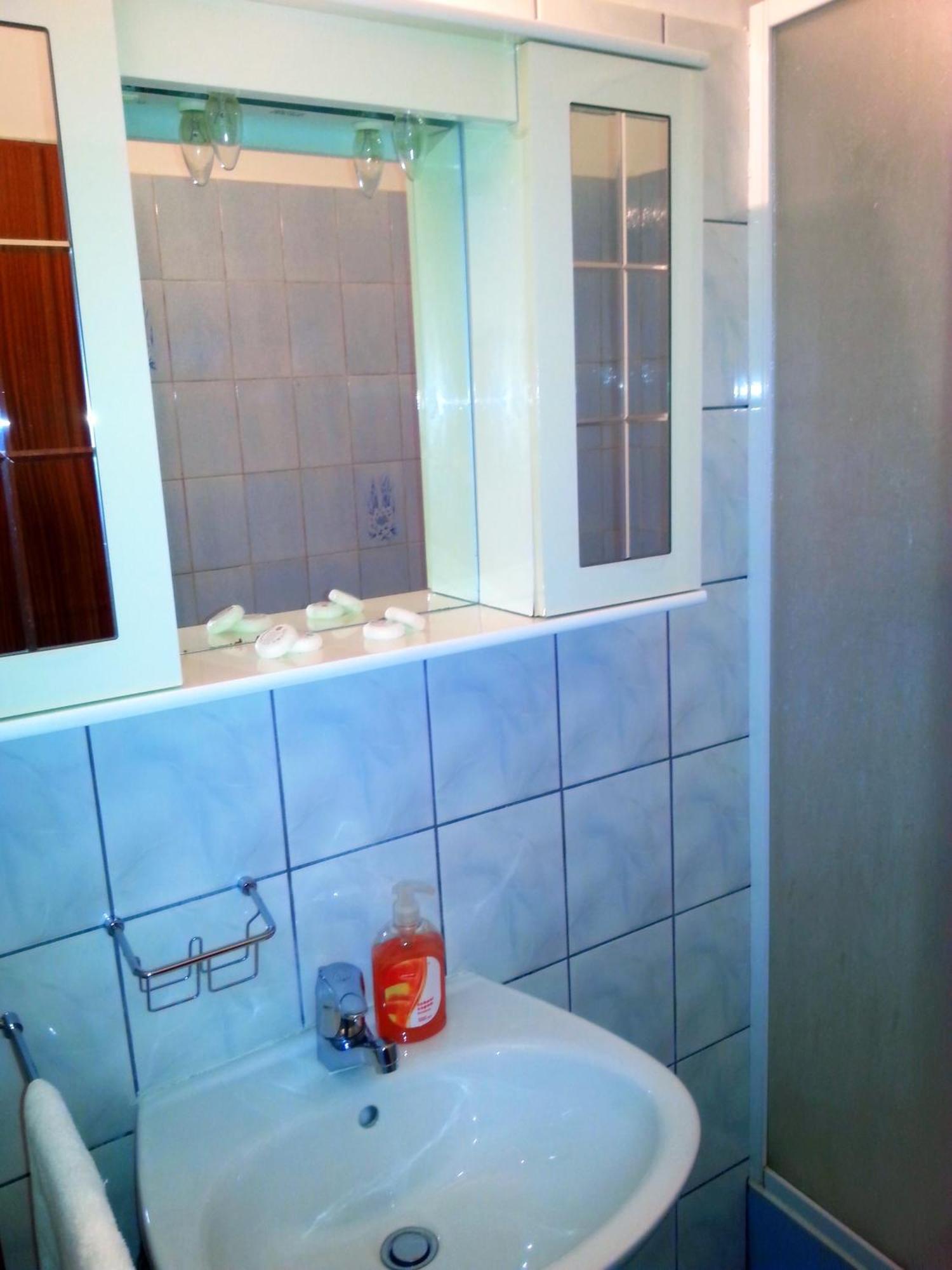 Apartments And Rooms Mare-Monti Стариград-Пакленица Стая снимка
